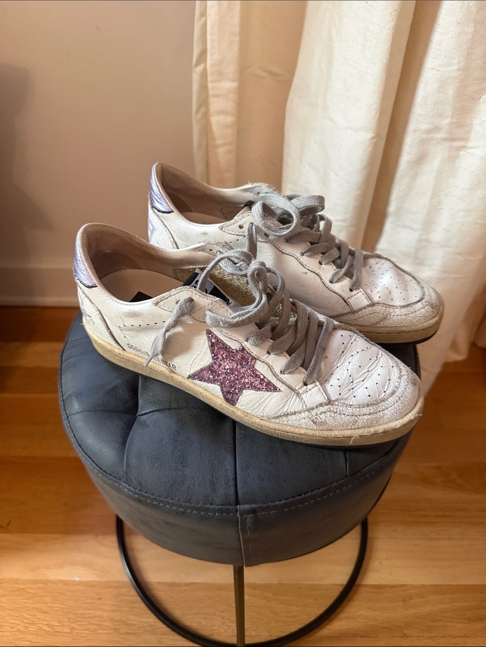 Golden Goose Women's White Leather Sneakers with Pink Glitter Star